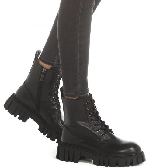Ботинки женские
