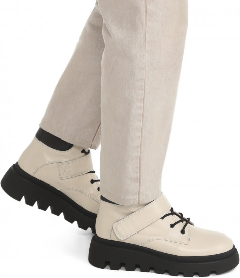 Ботинки женские