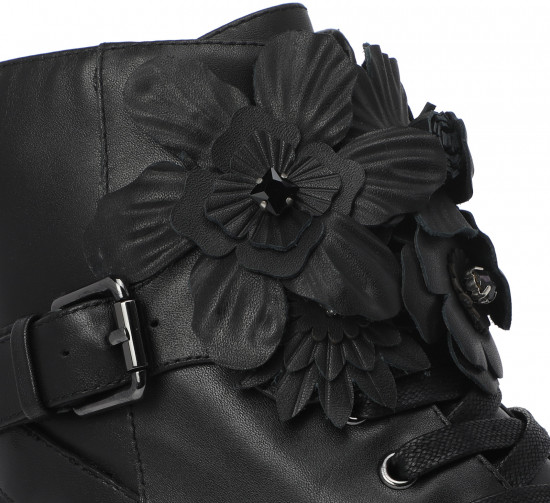 Ботинки женские