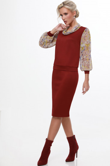 Костюм женский