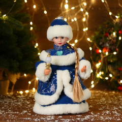 Фигурка «Снегурочка в синей шубке с сердечком» - Фото 4