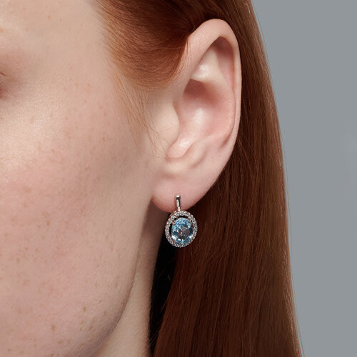 Серьги из серебра с топазами и фианитами