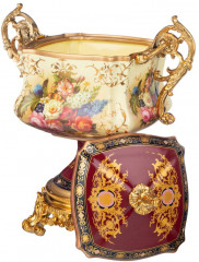 Ваза на ножке - Фото 1