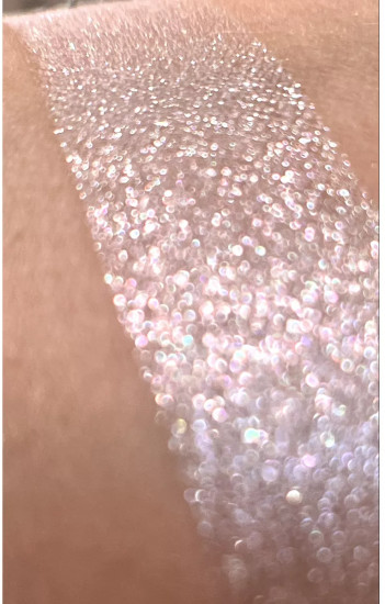 Тени для век перламутровые «Glitter eyeshadow», оттенок 134 белый перламутр с ультра мелкой слюдой