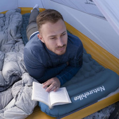 Матрас надувной туристический с насосом - Фото 2