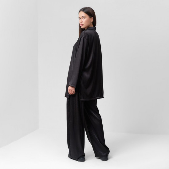 Костюм женский