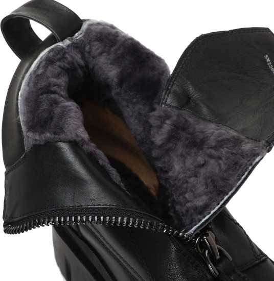 Ботинки женские