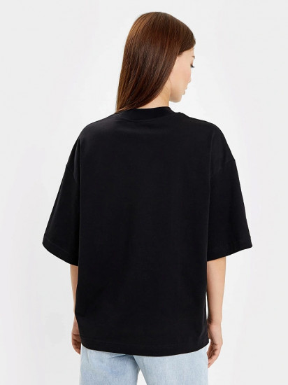 Футболка женская