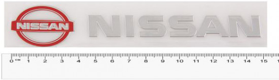 Шильдик «Nissan»