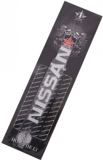 Шильдик «Nissan»