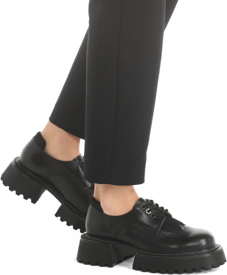 Дерби женские