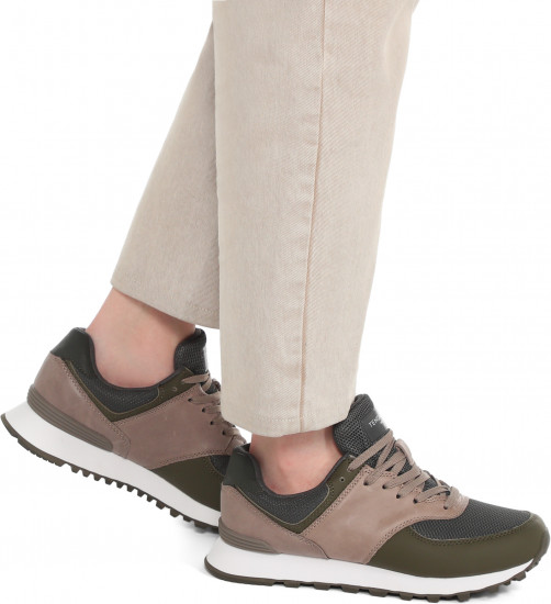 Кроссовки женские