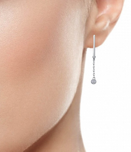 Серьги из серебра с фианитом