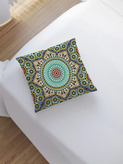 Наволочка декоративная «Цветной орнамент» - Фото 1