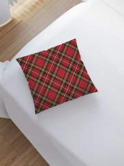 Наволочка декоративная «Красная классическая клетка» - Фото 1