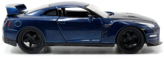 Машина коллекционная «Nissan GT-R 2009»
