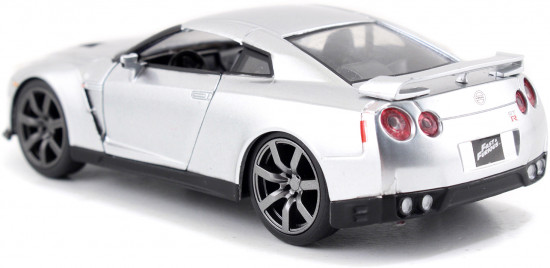 Модель машинки Форсаж «Nissan GT-R»