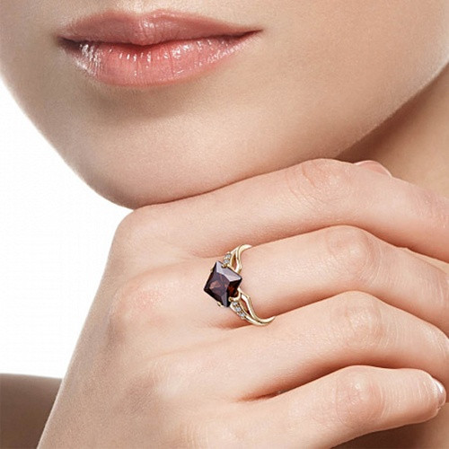 Кольцо из серебра с алпанитами