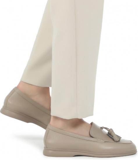 Лоферы женские