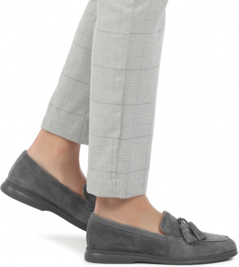 Лоферы женские