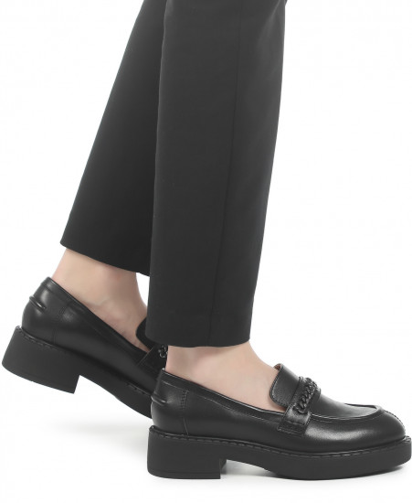 Лоферы женские