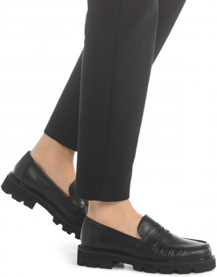 Лоферы женские