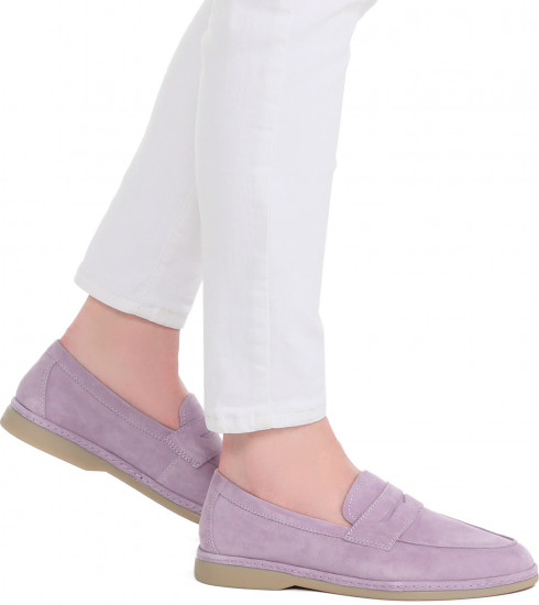 Лоферы женские