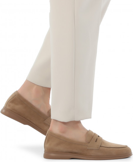 Лоферы женские