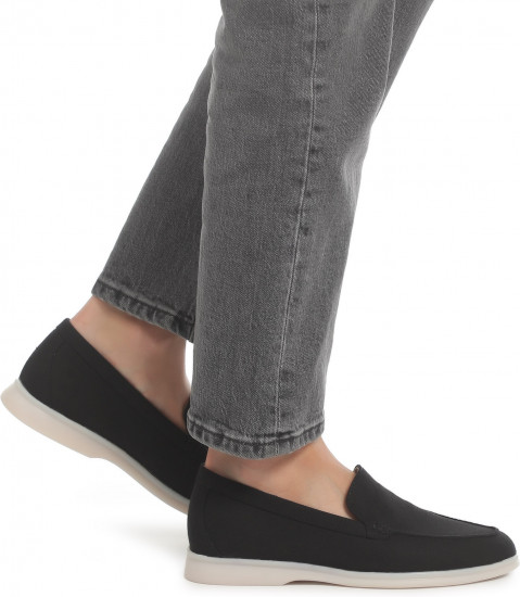 Лоферы женские