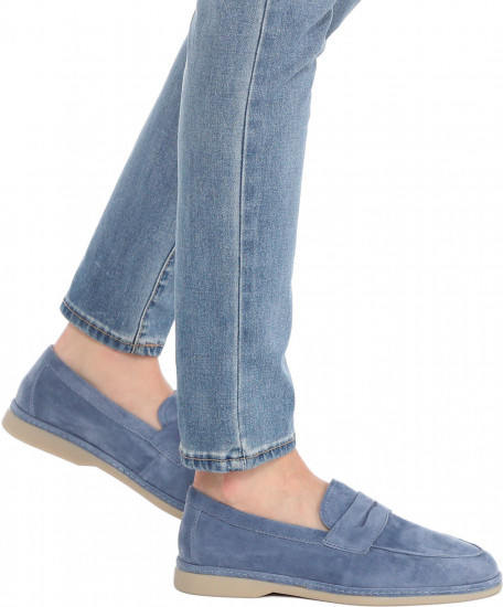 Лоферы женские