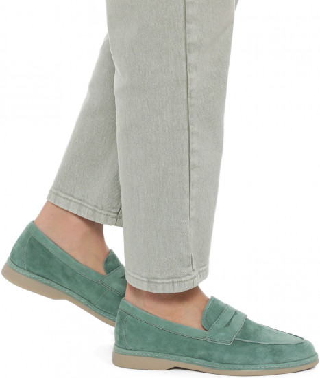 Лоферы женские