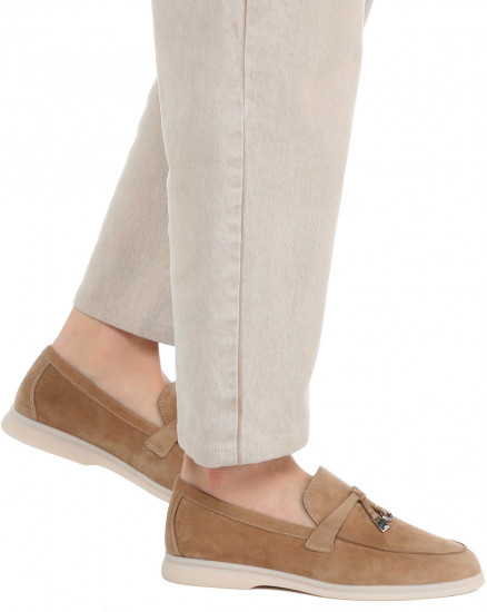 Лоферы женские