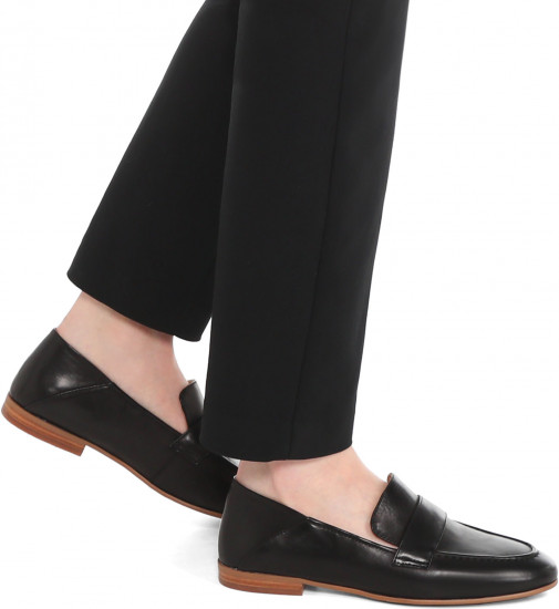 Лоферы женские