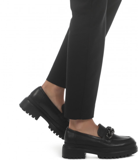 Лоферы женские