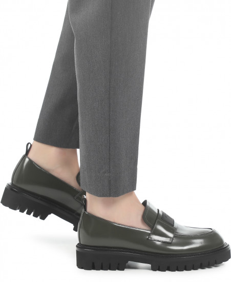 Лоферы женские