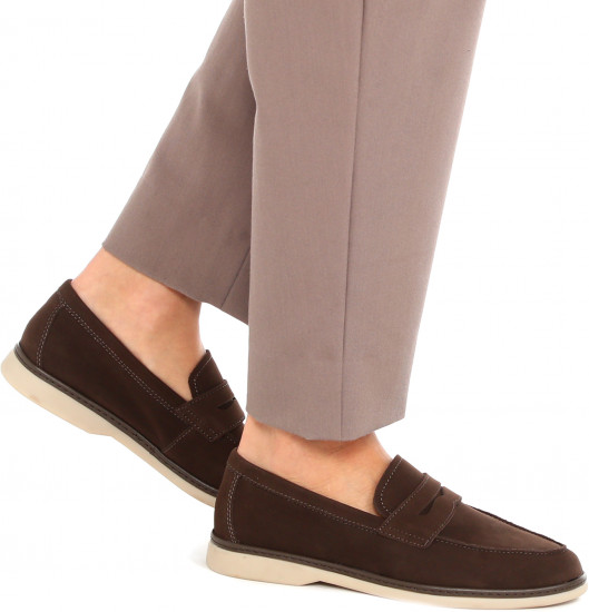 Лоферы женские