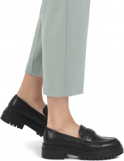 Лоферы женские