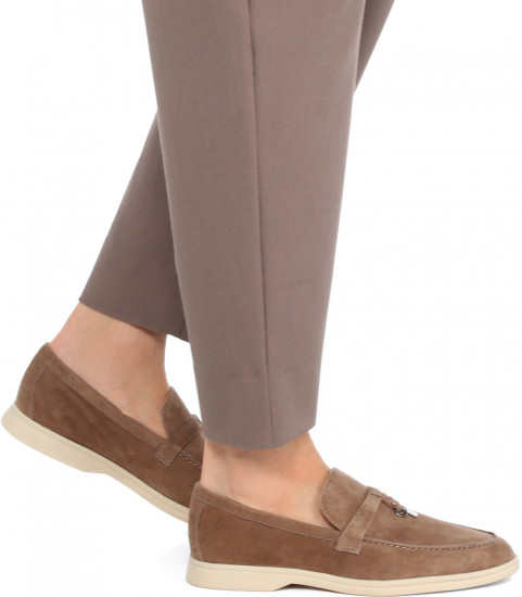 Лоферы женские