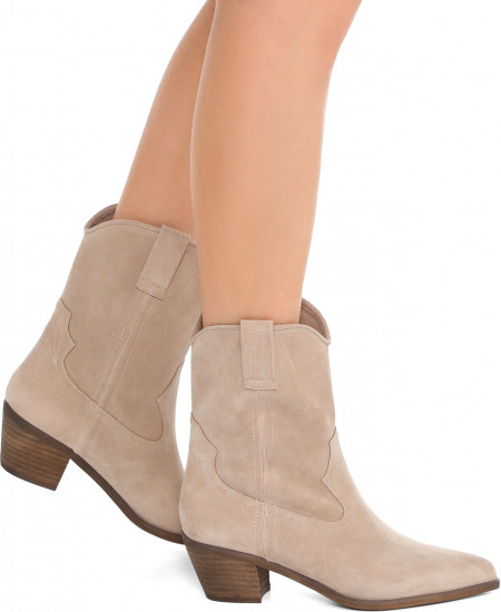 Казаки женские