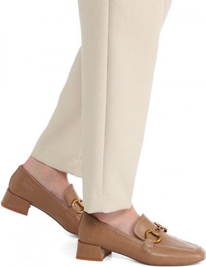 Лоферы женские