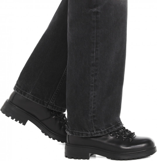 Ботинки женские