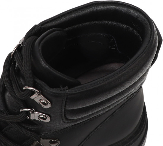 Ботинки женские