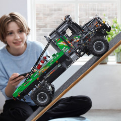 Конструктор Technic 42129 Полноприводный грузовик-внедорожник Mercedes-Benz Zetros Trial Truck - Фото 4