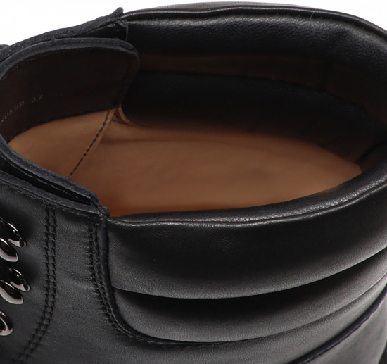 Ботинки женские