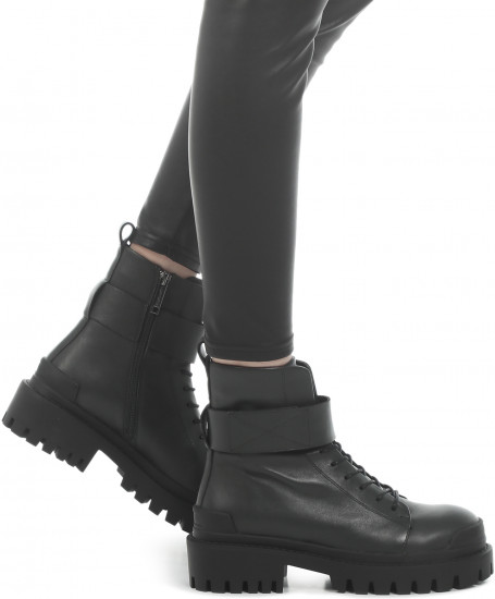 Ботинки женские