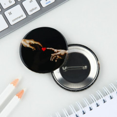 Значок «Руки - Сердце» - Фото 1