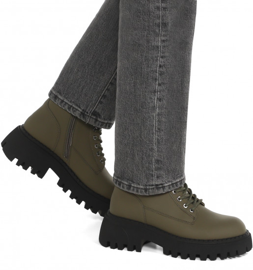 Ботинки женские