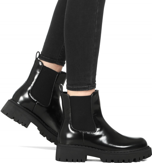 Ботинки женские