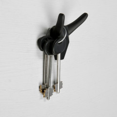 Крючок мебельный двухрожковый «Horn» - Фото 1