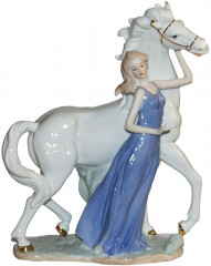 Статуэтка «Девушка с белоснежным конём» - Фото 1